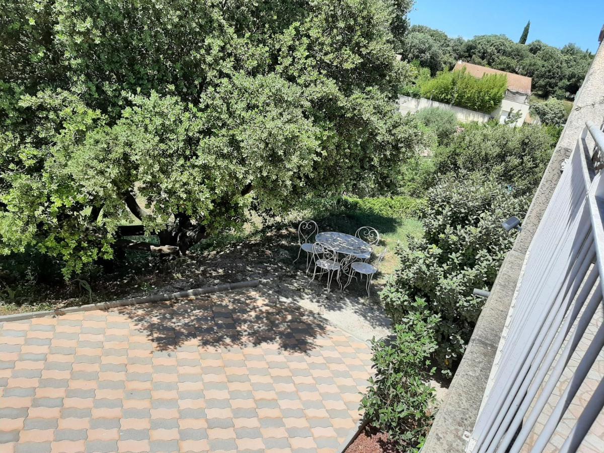 Villa Au Calme Dans Un Pittoresque Petit Village Montpezat  Εξωτερικό φωτογραφία